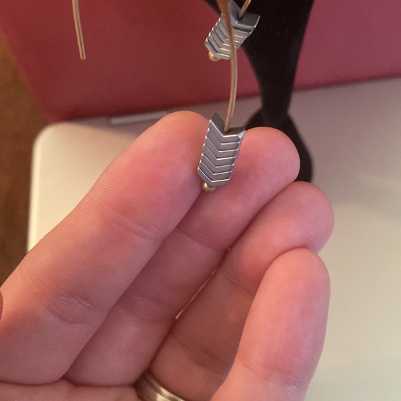 🆕NIP:Metallic Silver Arrow Southwestern/BOHO Earrings - Picture 5 of 6